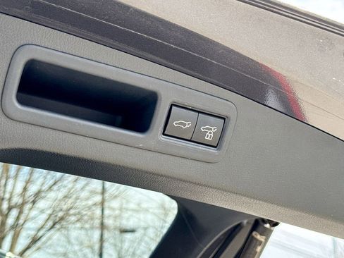 Used 2025 Lexus RX 350 Premium w/ Accessory Package (Z1) image 36