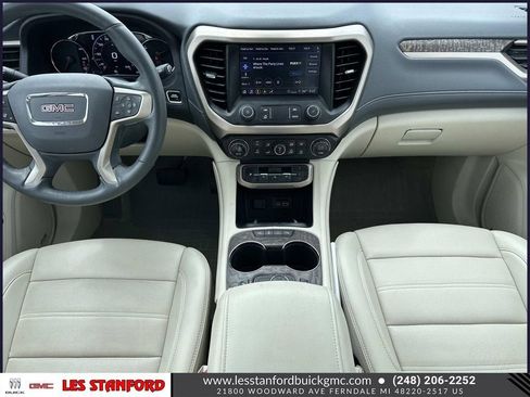 Used 2023 GMC Acadia Denali w/ Denali Ultimate Package AWD/4WD image 15