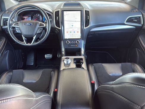 Used 2022 Ford Edge ST image 47