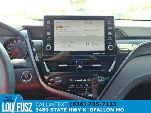 Used 2021 Toyota Camry XSE FWD image 10