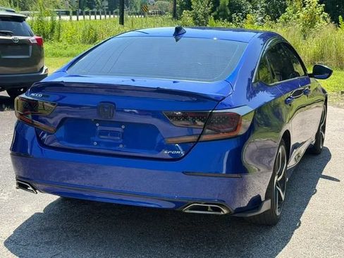 Used 2020 Honda Accord Sport image 2