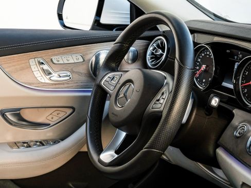Used 2018 Mercedes-Benz E 400 Coupe image 13