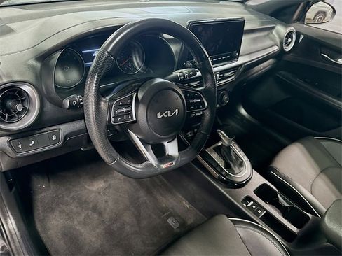 Used 2023 Kia Forte GT-Line w/ GT-Line Premium Package image 16