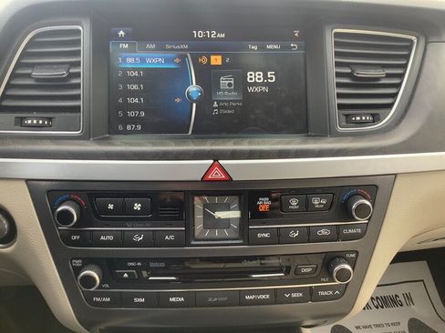 Used 2015 Hyundai Genesis 3.8 w/ Option Group 04 AWD/4WD image 18