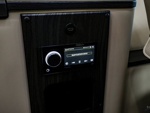 Used 2025 Mercedes-Benz Sprinter 3500 image 92