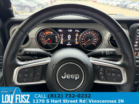 Used 2022 Jeep Gladiator Overland AWD/4WD image 19