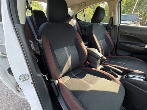 Certified 2024 Nissan Versa SR FWD image 27