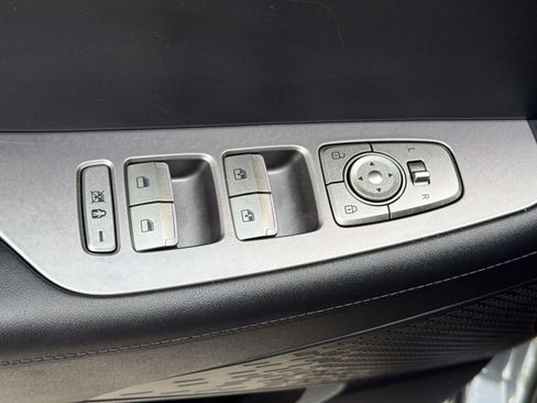 Used 2025 Hyundai Palisade SEL FWD image 26
