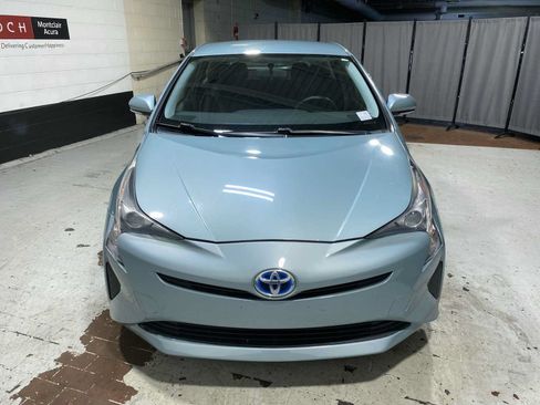 Used 2016 Toyota Prius Two FWD image 6
