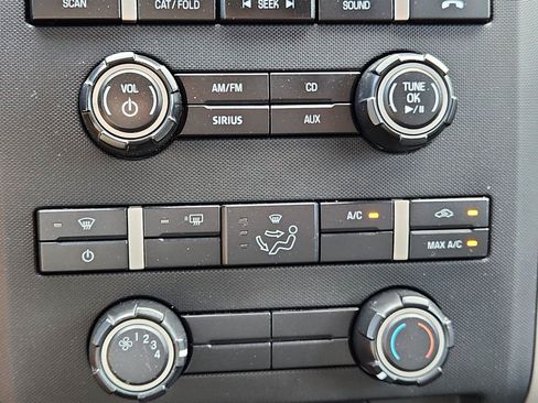 Used 2012 Ford F150 XLT w/ XLT Chrome Pkg AWD/4WD image 21