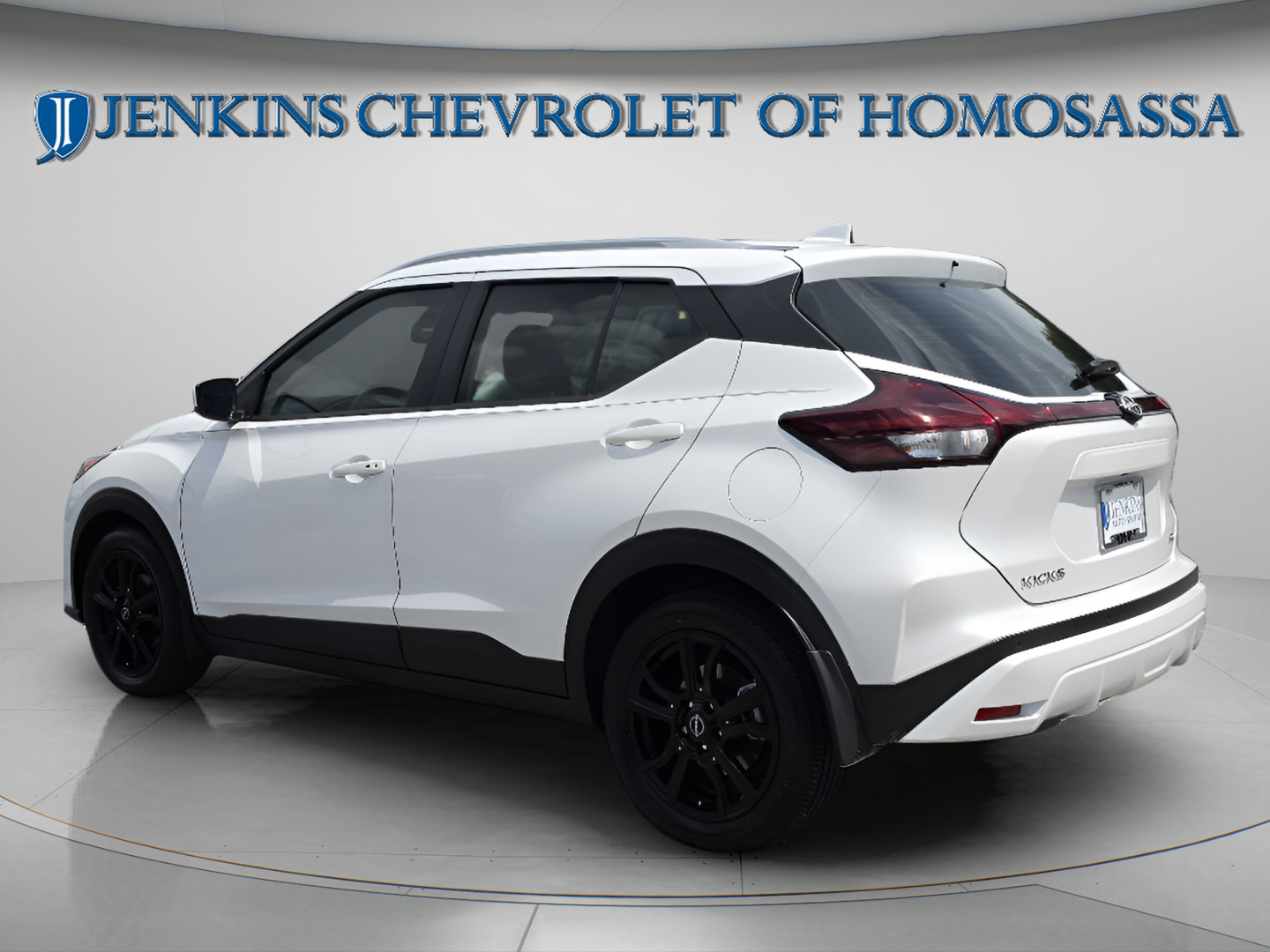Used 2023 Nissan Kicks SV FWD image 8