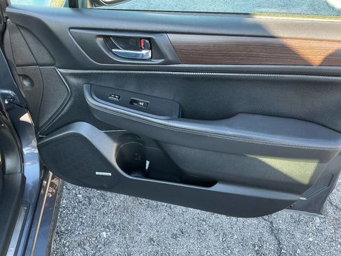 Used 2015 Subaru Legacy 2.5i Limited image 23