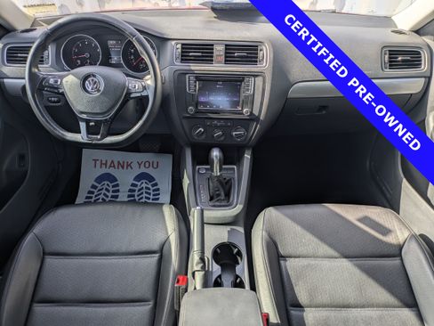 Used 2017 Volkswagen Jetta SE FWD image 19