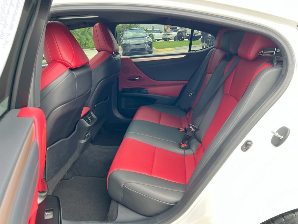 Certified 2024 Lexus ES 350 F Sport w/ Accessory Package (Z2) FWD image 19