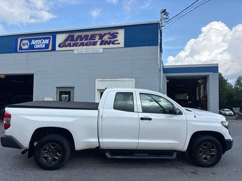 Used 2014 Toyota Tundra SR AWD/4WD image 7