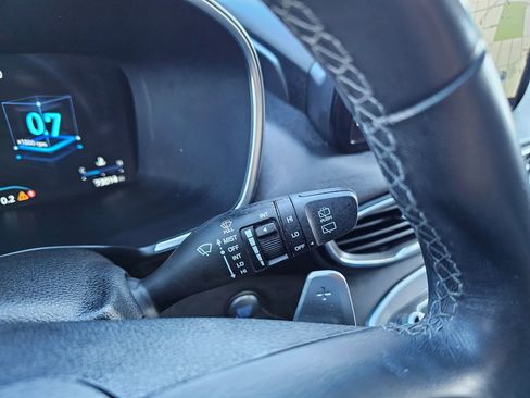 Used 2023 Hyundai Santa Fe SEL w/ Premium Package image 16