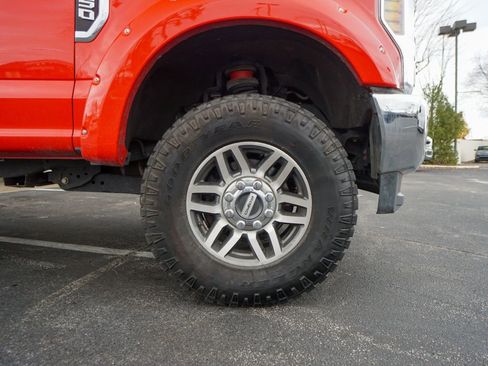 Used 2018 Ford F250 Lariat w/ Lariat Value Package image 5