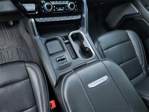 Used 2024 GMC Sierra 2500 Denali w/ Denali Reserve Package image 49