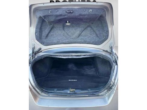 Used 2004 Nissan Maxima 3.5 SE w/ Premium Audio Pkg image 17