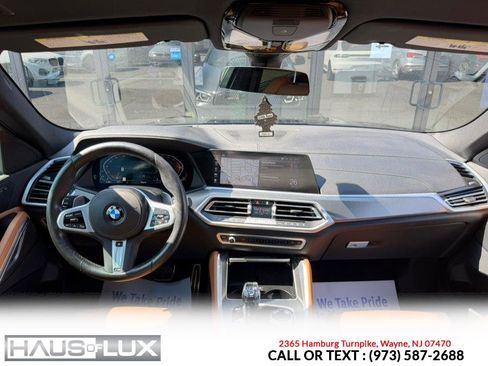 Used 2022 BMW X6 xDrive40i w/ Executive Package image 32