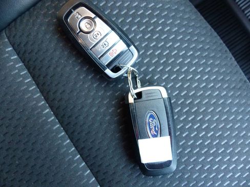 Used 2025 Ford Escape ST-Line w/ Tech Pack #1 image 45