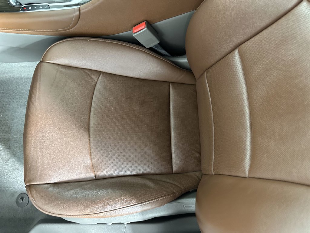 Used 2018 Chevrolet Malibu Premier FWD image 22