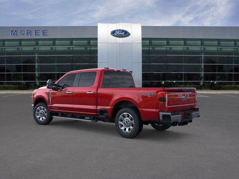 New 2026 Ford F250 Lariat w/ Chrome Package image 4