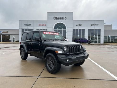 Used 2024 Jeep Wrangler Sport S image 1