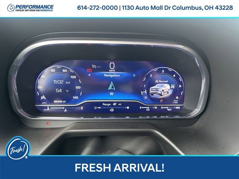 Used 2023 Chevrolet Suburban LT image 17