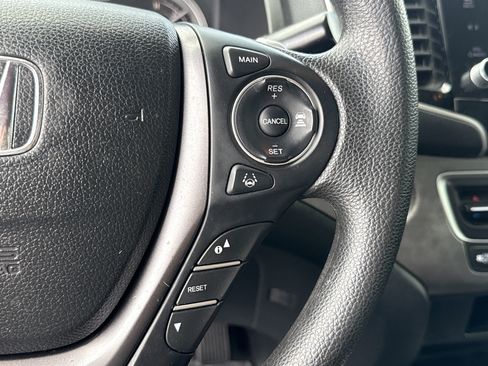 Certified 2023 Honda Ridgeline Sport image 34