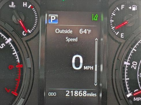 Used 2023 Toyota 4Runner SR5 Premium w/ SR5 Premium Package image 10