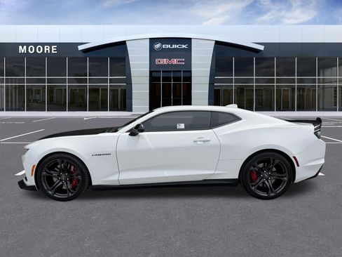 Used 2023 Chevrolet Camaro SS RWD image 6