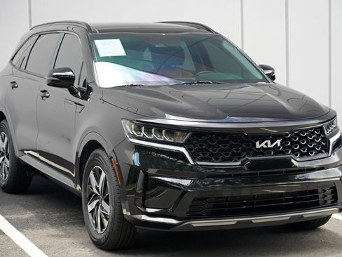 Used 2023 Kia Sorento S w/ Panoramic Sunroof Package FWD image 53