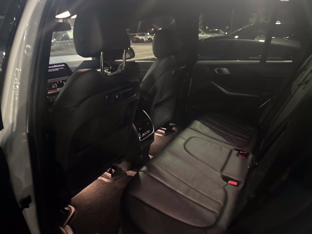 Used 2019 BMW X5 xDrive40i w/ Convenience Package AWD/4WD image 12