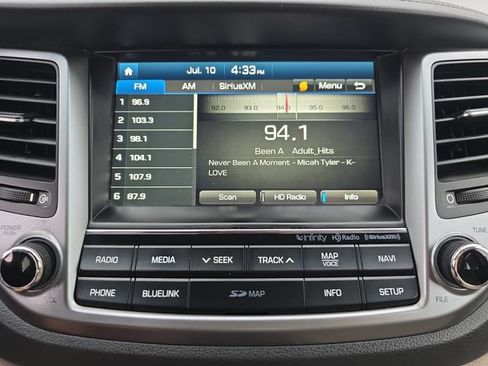 Used 2017 Hyundai Tucson Limited w/ Cargo Package AWD/4WD image 26