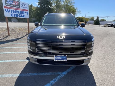 Certified 2026 Hyundai Palisade Limited AWD/4WD image 8