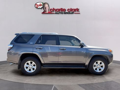 Used 2015 Toyota 4Runner SR5 Premium RWD image 7