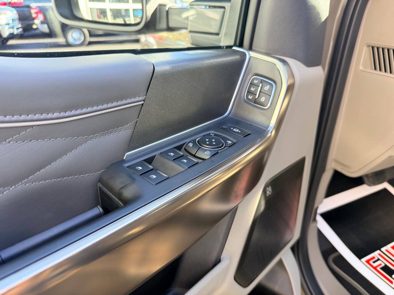 Used 2027 Ford F450 Platinum w/ Platinum Plus Package AWD/4WD image 18
