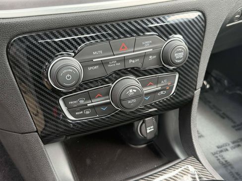 Used 2021 Dodge Charger R/T w/ Blacktop Package RWD image 13