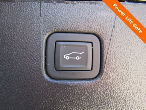 Used 2025 Chevrolet Blazer RS AWD/4WD image 20