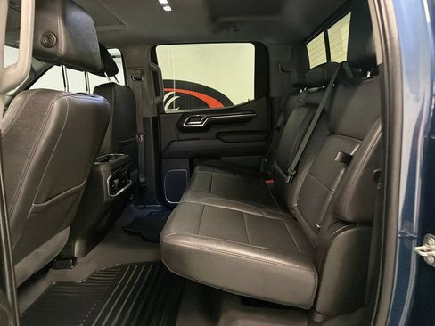 Used 2023 Chevrolet Silverado 1500 LTZ w/ LTZ Convenience Package II AWD/4WD image 12