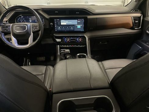 Used 2025 GMC Sierra 1500 Denali AWD/4WD image 15