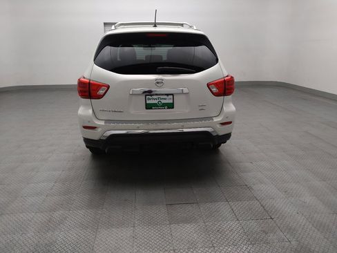 Used 2017 Nissan Pathfinder SL w/ SL Premium Package AWD/4WD image 6
