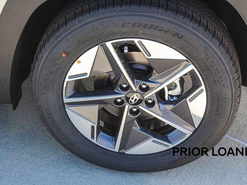 Used 2026 Hyundai Tucson SEL Plus FWD image 9
