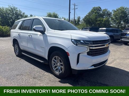 Used 2024 Chevrolet Tahoe LT RWD image 1