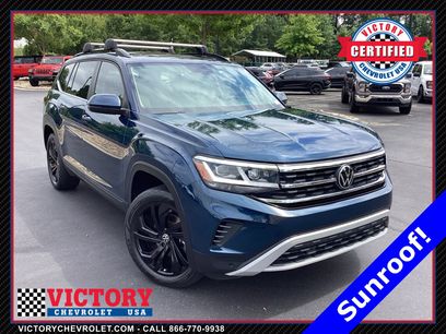 Used 2023 Volkswagen Atlas SE w/ Panoramic Sunroof Package