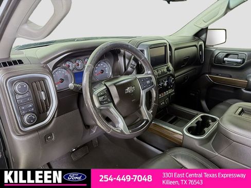 Used 2019 Chevrolet Silverado 1500 LT Trail Boss image 10