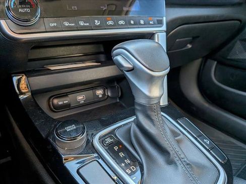 Used 2023 Kia Seltos S image 13