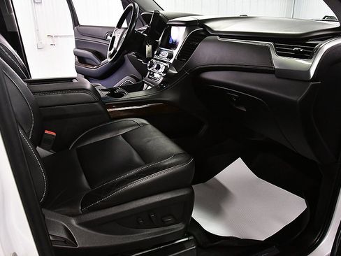 Used 2019 Chevrolet Tahoe LT image 26