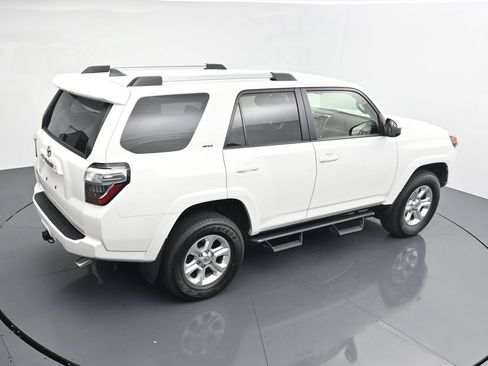 Used 2023 Toyota 4Runner SR5 AWD/4WD image 16